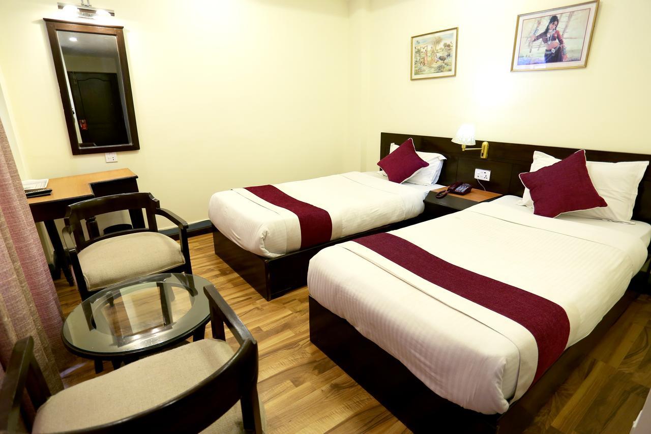 Hotel Pilgrims Катманду Екстер'єр фото