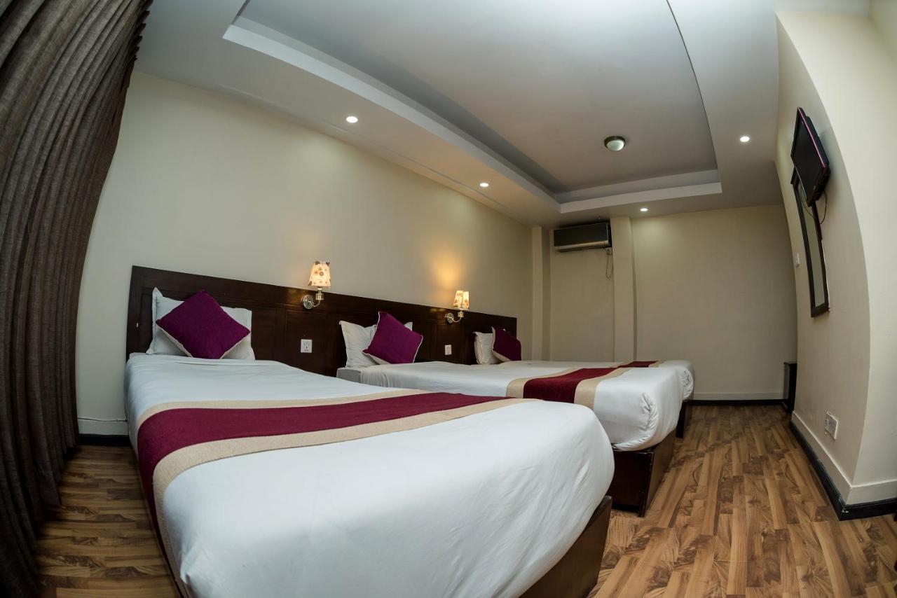 Hotel Pilgrims Катманду Екстер'єр фото