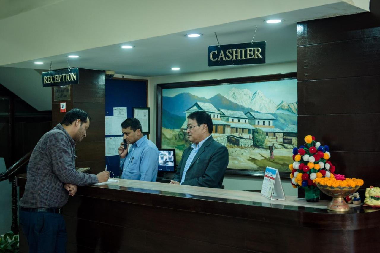 Hotel Pilgrims Катманду Екстер'єр фото