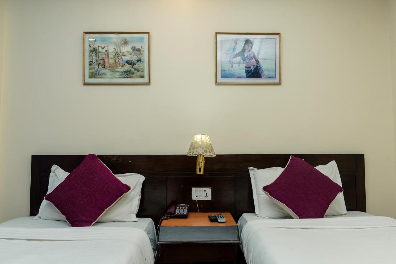 Hotel Pilgrims Катманду Екстер'єр фото