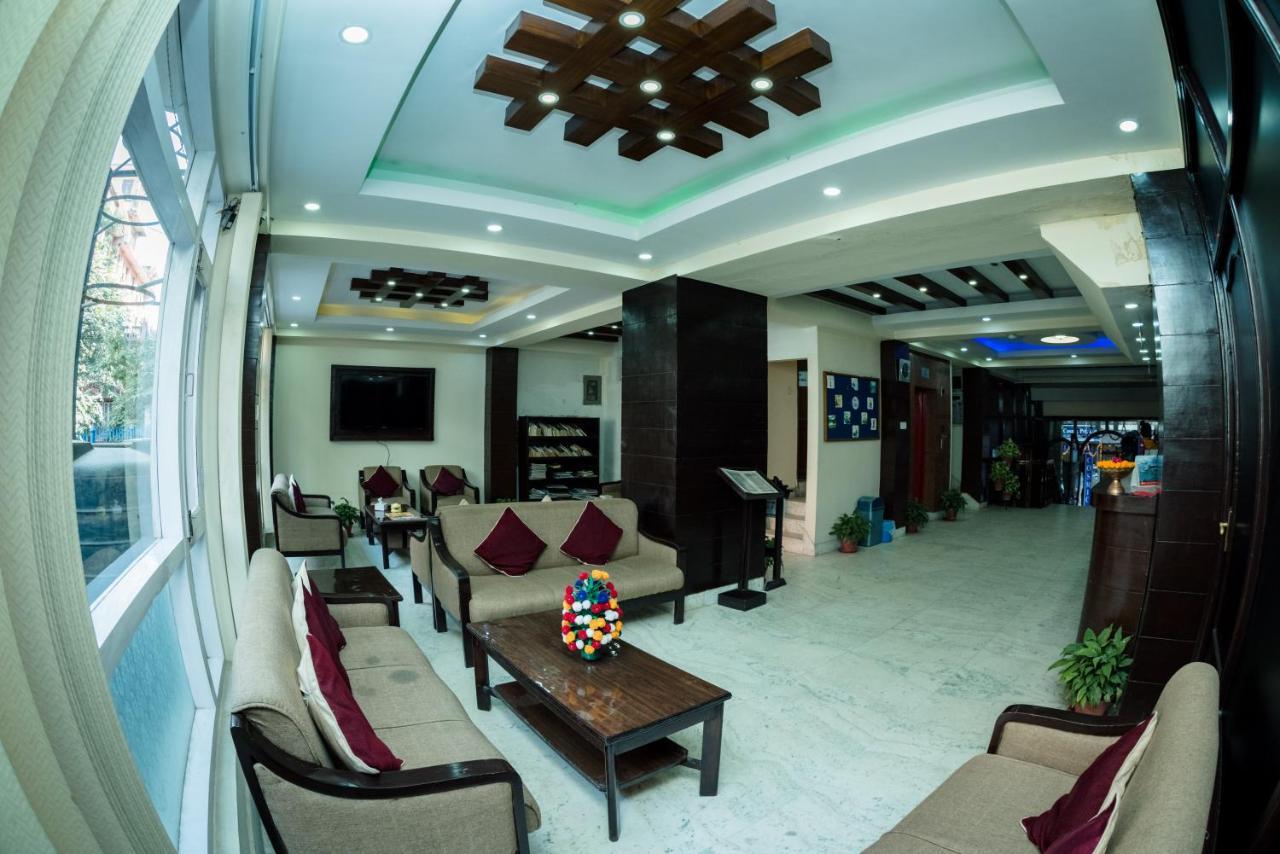 Hotel Pilgrims Катманду Екстер'єр фото